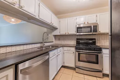 1411 Gracy Farms Lane #121, Austin, TX 78758 - Photo 5