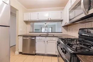 1411 Gracy Farms Ln, Austin, TX 78758 - Photo 7