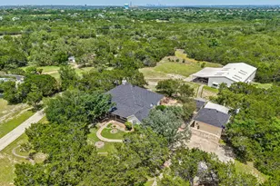 11705 Jess Dr, Austin, TX 78737 - Photo 27