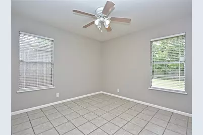 8406 Whittman Cove, Austin, TX 78757 - Photo 11
