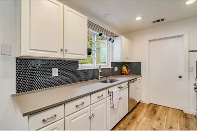 11322 Bristle Oak Trail, Austin, TX 78750 - Photo 9