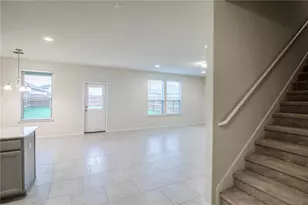 620 Reinhardt Blvd, Georgetown, TX 78626 - Photo 9