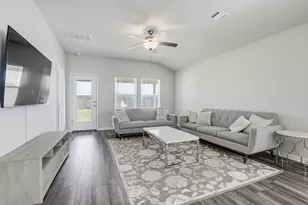 128 Outlaw Dr, Liberty Hill, TX 78642 - Photo 5