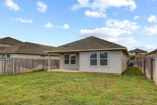128 Outlaw Dr, Liberty Hill, TX 78642 - Photo 35