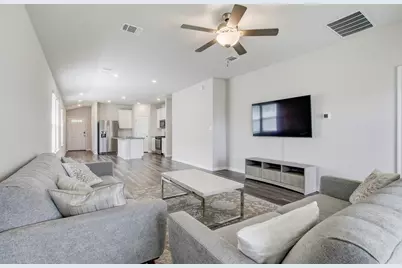128 Outlaw Drive, Liberty Hill, TX 78642 - Photo 9