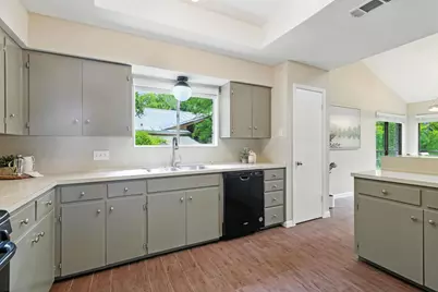 11915 River Oaks Trail, Austin, TX 78753 - Photo 13