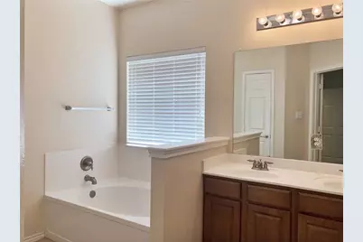 300 Golden Eagle Lane, Leander, TX 78641 - Photo 11