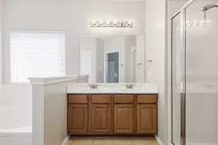 300 Golden Eagle Ln, Leander, TX 78641 - Photo 15