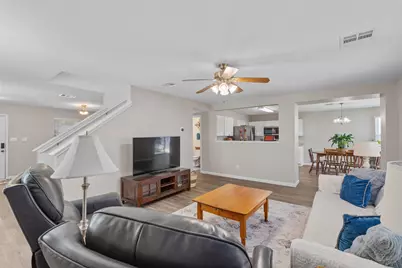 4010 Kings Canyon Drive, Taylor, TX 76574 - Photo 5