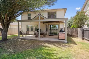 4010 King's Canyon Dr, Taylor, TX 76574 - Photo 3
