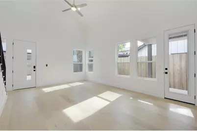 4803 Prock Lane #B, Austin, TX 78721 - Photo 3