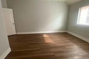 13001 Hymeadow Dr, Austin, TX 78729 - Photo 7