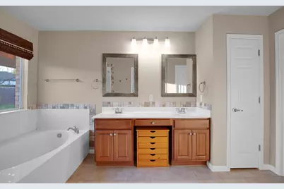 4494 Heritage Well Lane, Round Rock, TX 78665 - Photo 23