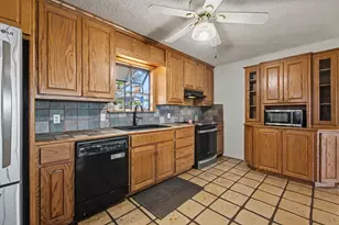 501 Bumpy Ridge Dr, Burnet, TX 78611 - Photo 31