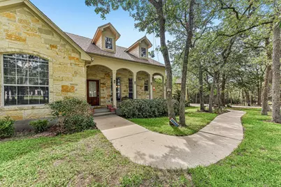 109 Elm Wood Drive, Elgin, TX 78621 - Photo 3