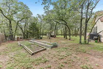 109 Elm Wood Drive, Elgin, TX 78621 - Photo 33