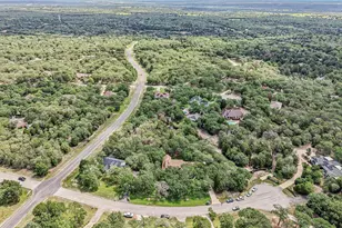 109 Elm Wood Dr, Elgin, TX 78621 - Photo 39