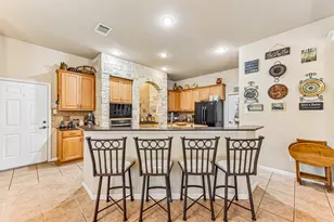 109 Elm Wood Dr, Elgin, TX 78621 - Photo 11