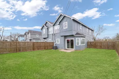 1008 E Fannin Street, Luling, TX 78648 - Photo 3