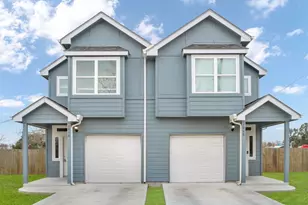 1008 E Fannin St, Luling, TX 78648 - Photo 1