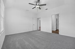 5825 Taunte Dr, Del Valle, TX 78617 - Photo 5