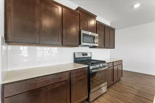 425 Escondido Cir, San Marcos, TX 78666 - Photo 9