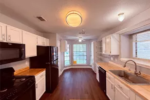 12314 Thompkins Dr, Austin, TX 78753 - Photo 9