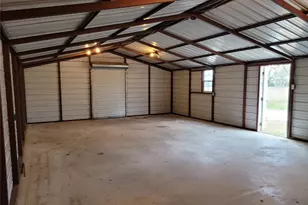 847 Hwy 95 S, Smithville, TX 78957 - Photo 7