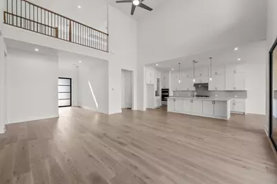 150 Oswalt Way, Liberty Hill, TX 78642 - Photo 5