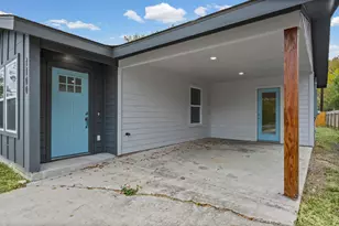 1100 Monte Vista Dr, Lockhart, TX 78644 - Photo 3