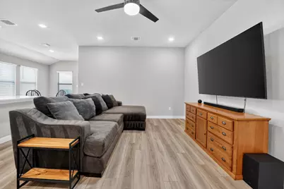 117 Halford Road, Georgetown, TX 78633 - Photo 7