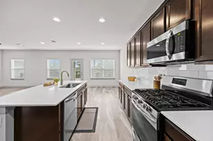 8324 Mimi Ln, Austin, TX 78724 - Photo 11