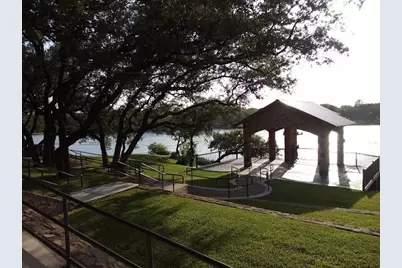 825 Sun Ray, Horseshoe Bay, TX 78657 - Photo 9
