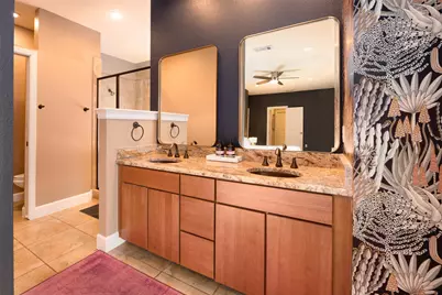2302 E 9th Street, Austin, TX 78702 - Photo 11