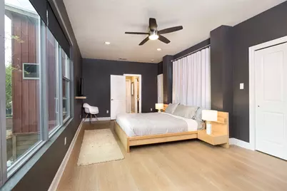 2302 E 9th Street, Austin, TX 78702 - Photo 13