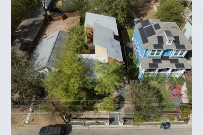 2302 E 9th Street, Austin, TX 78702 - Photo 29
