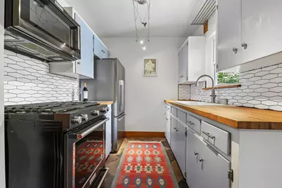 200 La Vista Street, Austin, TX 78704 - Photo 9