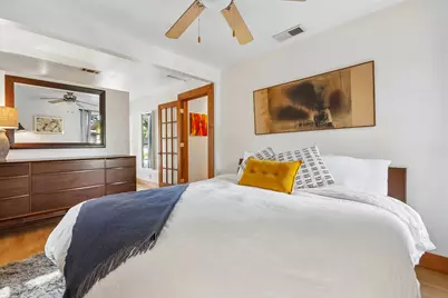 200 La Vista Street, Austin, TX 78704 - Photo 13