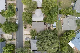 200 La Vista St, Austin, TX 78704 - Photo 27