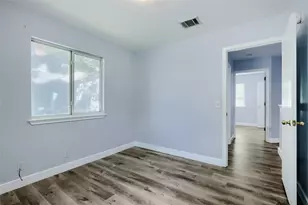 119 High Point Blvd, Cedar Creek, TX 78612 - Photo 17