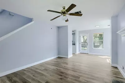 119 High Point Boulevard, Cedar Creek, TX 78612 - Photo 9