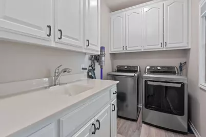 4004 Fountainwood Circle, Georgetown, TX 78633 - Photo 17