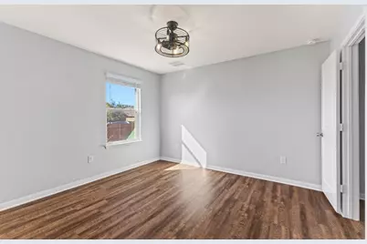 10600 Menominee Falls Lane, Austin, TX 78754 - Photo 19