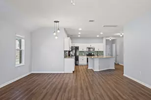 10600 Menominee Falls Ln, Austin, TX 78754 - Photo 9