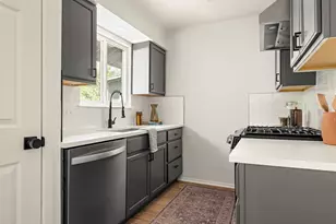 5210 Emerald Meadow Dr, Austin, TX 78745 - Photo 9