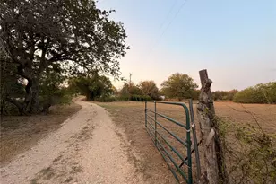 206 Shiloh Rd, Bastrop, TX 78602 - Photo 7