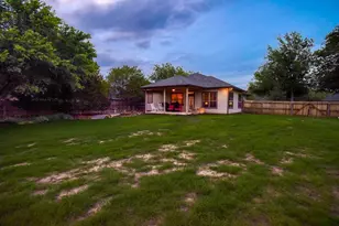 129 Haliimaile Ln, Bastrop, TX 78602 - Photo 35