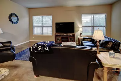 129 Haliimaile Lane, Bastrop, TX 78602 - Photo 9