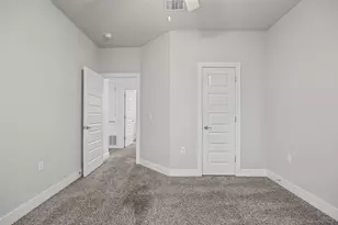 6717 Alleyton Dr, Austin, TX 78725 - Photo 29