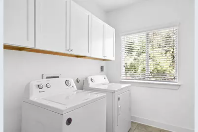6717 Alleyton Drive, Austin, TX 78725 - Photo 13